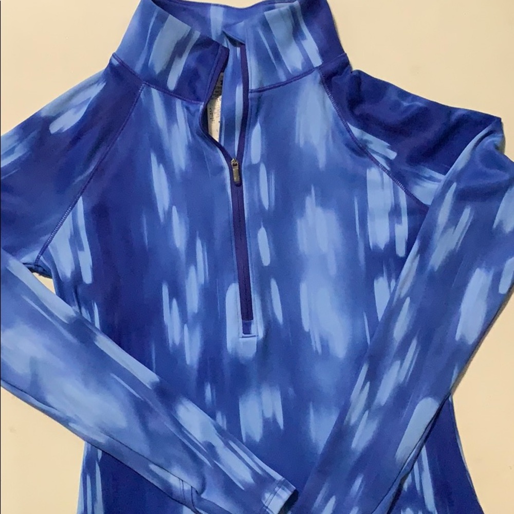 Under Armour 1/2 zip pullover XS
